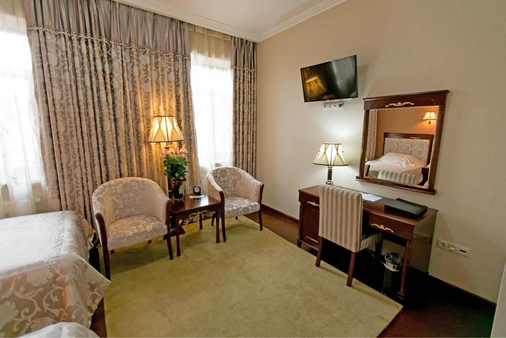 Отель AllureInn Hotel and Spa Черновцы